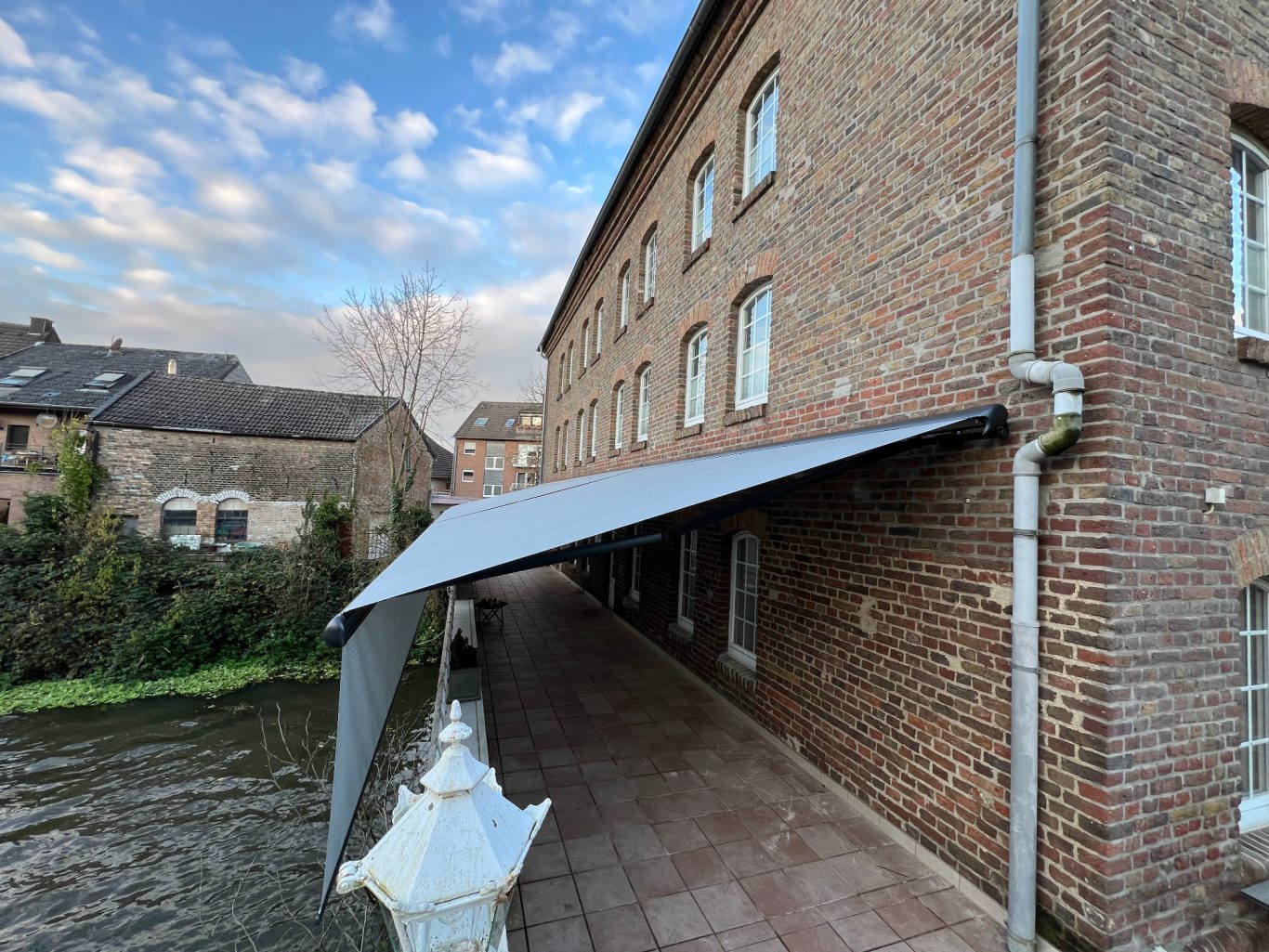 Markilux 1600 mit Schattenplus Markilux 1600 mit Schattenplus